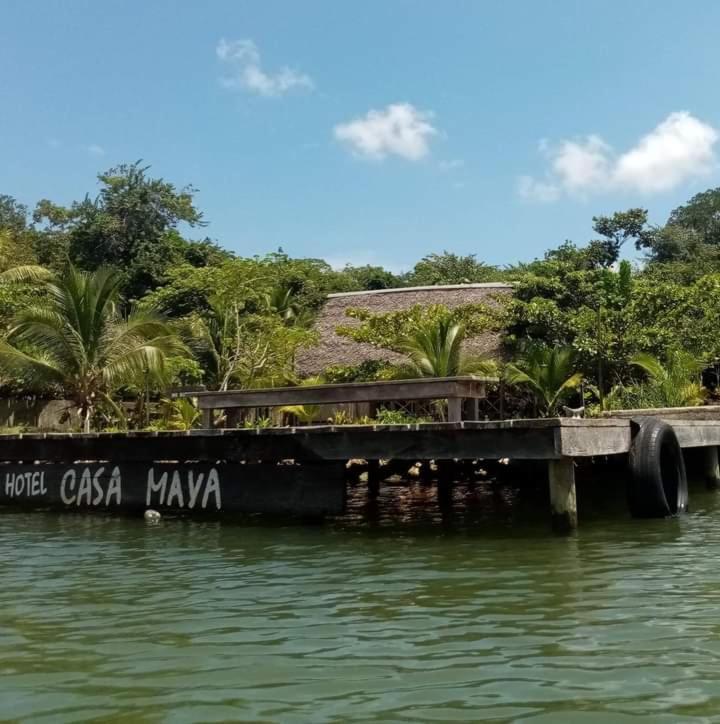 Casa Maya Lívingston Exteriör bild